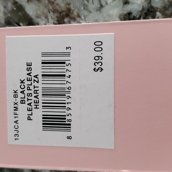 Juicy Couture Heart Shaped Coin Purse - Picture 6 of 6